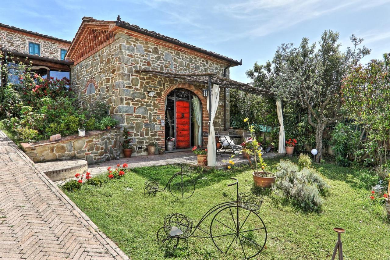 Casa Vacanze La Porta 芬奇 外观 照片